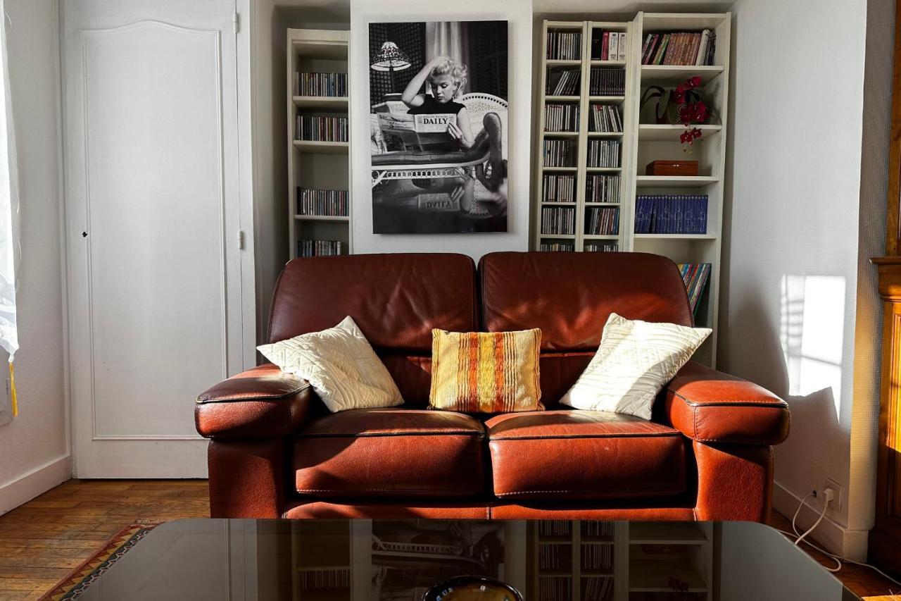 Beautiful Apartment With Terrace - Loire View トゥール エクステリア 写真