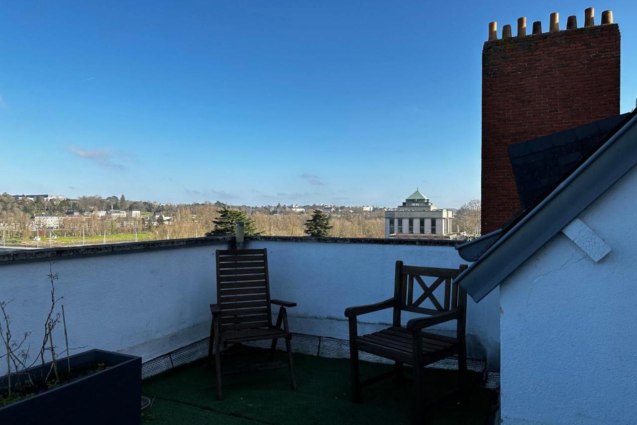 Beautiful Apartment With Terrace - Loire View トゥール エクステリア 写真